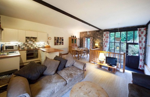 Keswick Cottage | The Sett Cottage, stunning mountain views in heart of Lake District