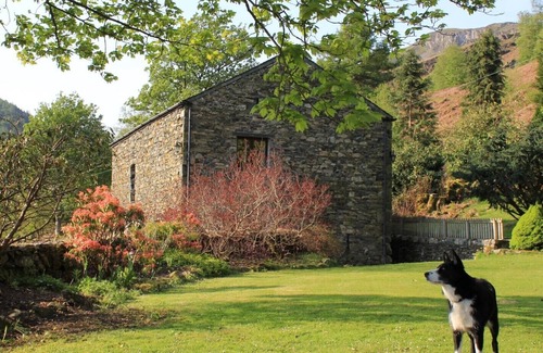 Keswick Cottage | The Sett Cottage, stunning mountain views in heart of Lake District