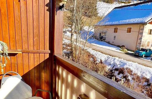 Habere-Poche Apartment | The setting of the Habères, between Lake Geneva and the mountains