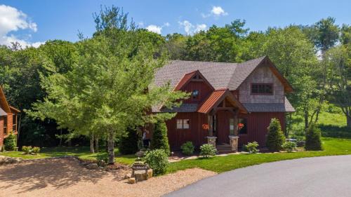 Elk Park House | The Sheltered Elk at Eagles Nest