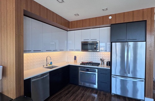 East Village Apartment | The Shift-bedroom apartment in charming San Diego with fitness room, WiFi