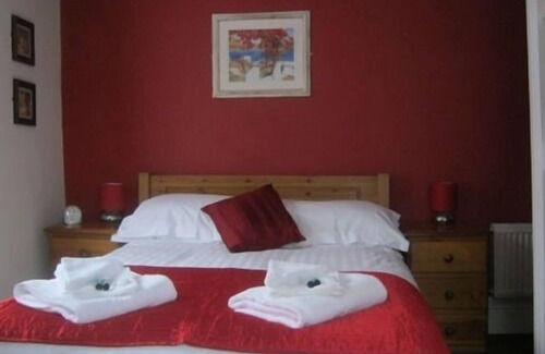Mevagissey Hotel | The Ship Inn