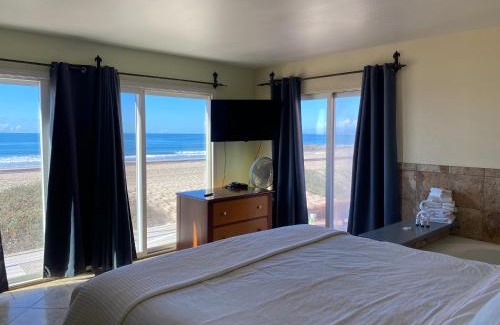 Pierpont Bay Hotel | The Shores Inn