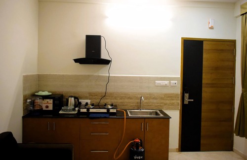 Jayanagar Hotel | The Signature Serviced Apartment