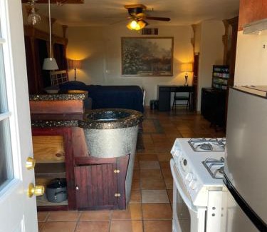 F. Q. Story House | THE SINATRA STUDIO FULL KITCHEN and YARD ARTS RooSEVELT ROW CONVENTION CENTER ASU DOWNTOWN PHOENIX