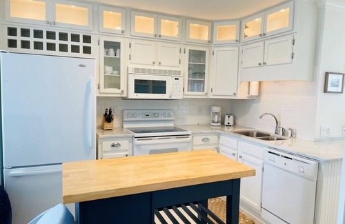 Holden Beach Condo | The Skipper - Great 2nd Row Condo with Close Beach Access!