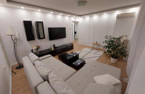 Pozarevac Apartment | The SKVER