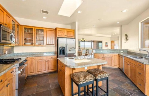 Cornville House | The Sky House Amid The Vineyards near Sedona