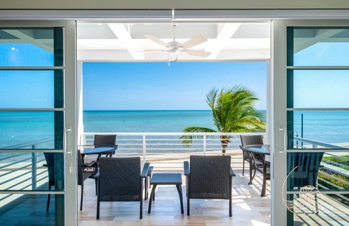 Islamorada House | The Snook House at Tarpon Point ~ 4 Bed/4 Bath Oceanfront Home