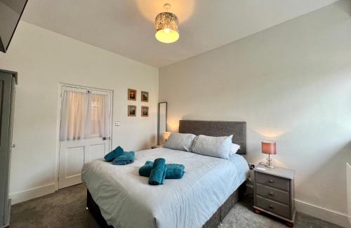 Sidmouth House | The Snug at Ascerton