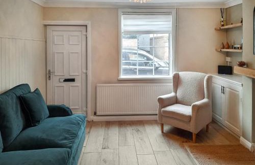 Southwell House | The Snug