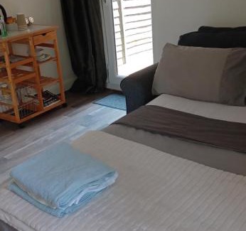 Walkern Apartment | The Snug