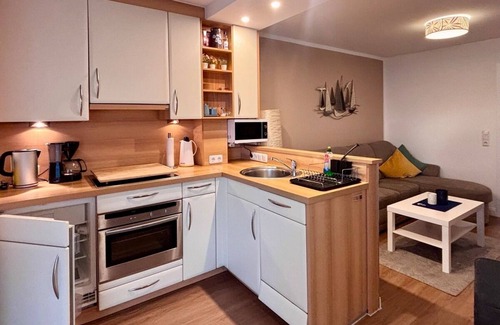 Groemitz Apartment | The sound of the sea included!
