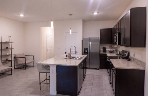 Wimauma Apartment | The South Shore Suites