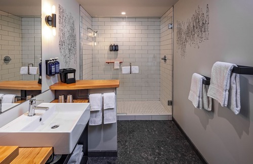 Downtown Boise Hotel | The SPARROW