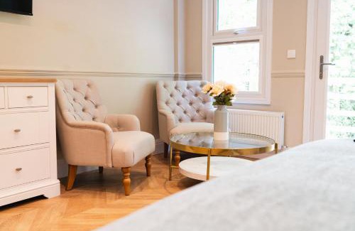 Scarborough Hotel | The Spinney
