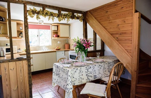 Ashford Cottage | The Stable Cottage is situated in an Idyllic Rural Location near Woodchurch.