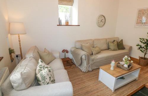 St Brides House | The Stables
