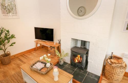 St Brides House | The Stables
