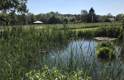 Woodbridge House | The Stables