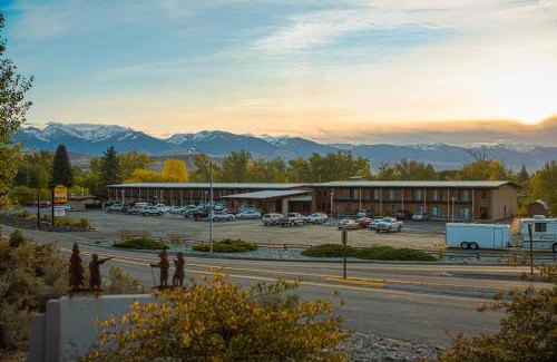 Salmon Hotel | The Stagecoach Inn