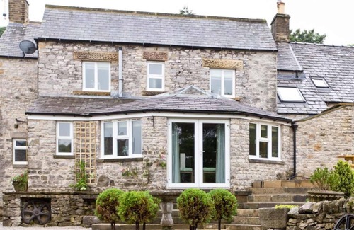Taddington House | The Star in Taddington, 9 bedroom exclusive venue. Close to Buxton and Bakewell.