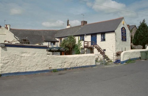 Saint Erth Praze Hotel | The Star Inn