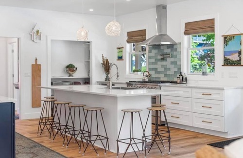Charlevoix House | The Storehouse Charlevoix, MI - New Construction!