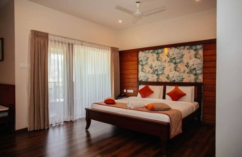 Yercaud Hotel | The Story Resorts & Spa