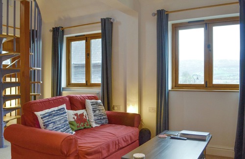 Crickhowell Cottage | The Studio is in a very quiet location, but a mere 4-minute walk to the centre.