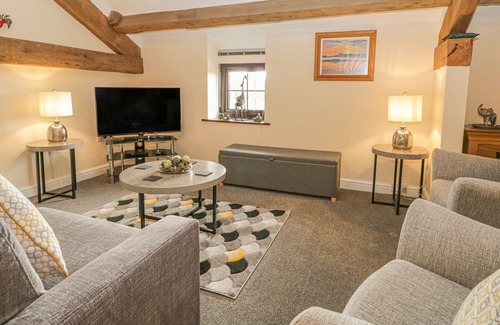 Kirkby-in-Furness Cottage | THE STUDIO MALT KILN COTTAGES, pet friendly in Grizebeck
