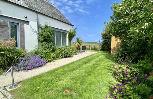 Wadebridge House | The Studio, parking and amazing views across Camel Estuary and open countryside