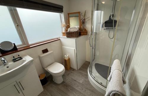 East Budleigh Apartment | The Studio with Hot Tub in East Budleigh in beautiful countryside