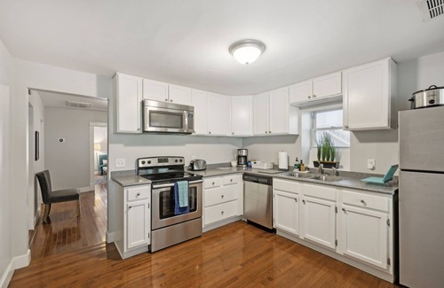 Salemtown House | The Summer Street House in Historic Germantown!