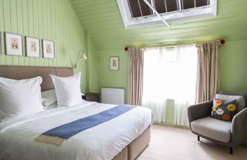 Dedham Hotel | The Sun Inn