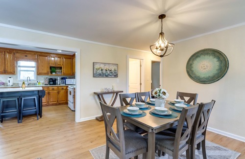Blue Ridge Cottage | ‘The Sunrise Cottage’ w/Hot Tub, 3 Mi to Downtown