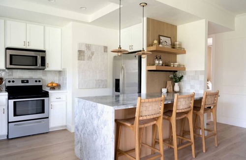 Palm Springs Villa | The Sunset Hideaway by Roav Retreats