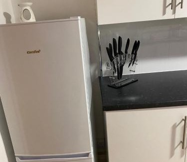 Sunderland Apartment | The Superhost - 4 BR House