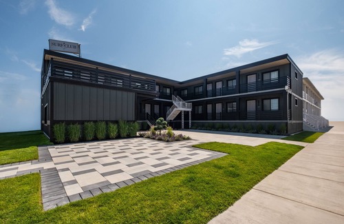 North End Apartment | The Surf Club