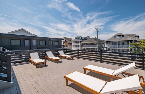 North End Apartment | The Surf Club