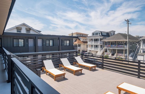 North End Apartment | The Surf Club