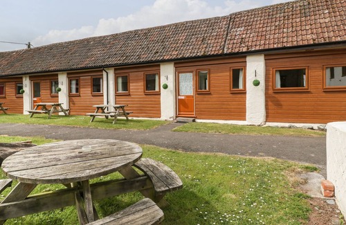 Watchet House | THE SWALLOWS (NO1), family friendly, with a garden in Watchet