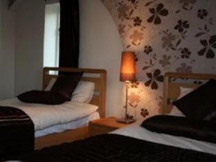Almondsbury Hotel | The Swan Hotel