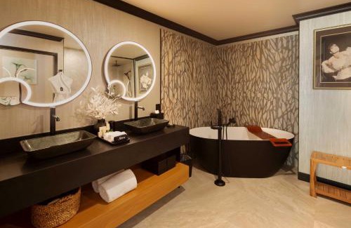 Swiftwater Hotel | The Swiftwater