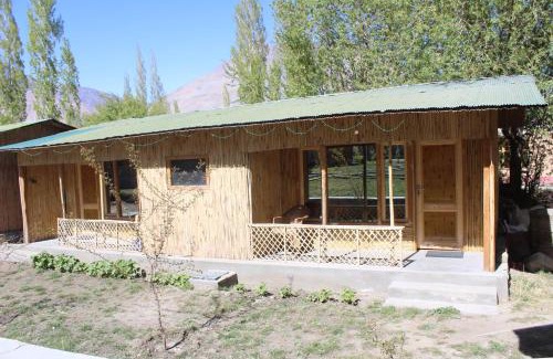 Hunder Hotel | The Sylvan Hut
