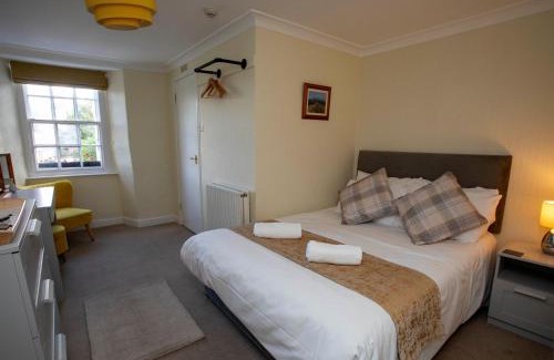 Morebattle Hotel | The Templehall