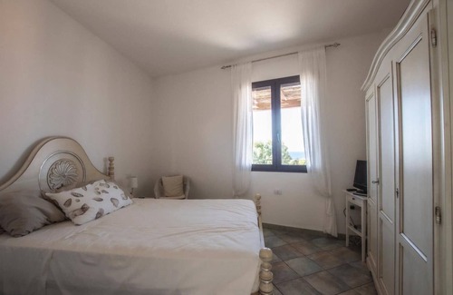 La Ciaccia Apartment | THE TERRACE THAT SEES ALL THE SEA
