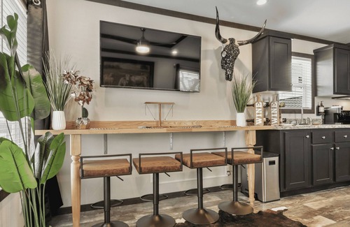 Fredericksburg Cottage | The Texas Longhorn - 131