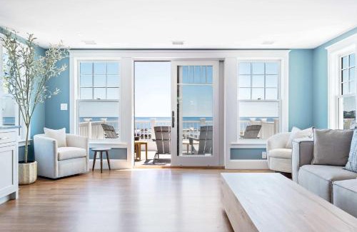 York Beach House | The Tidepools - Home for 12