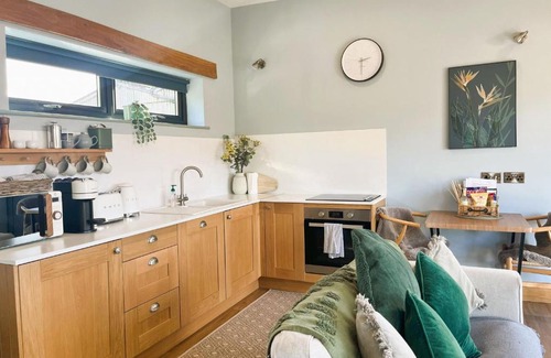 Rhayader House | The Tin Shed